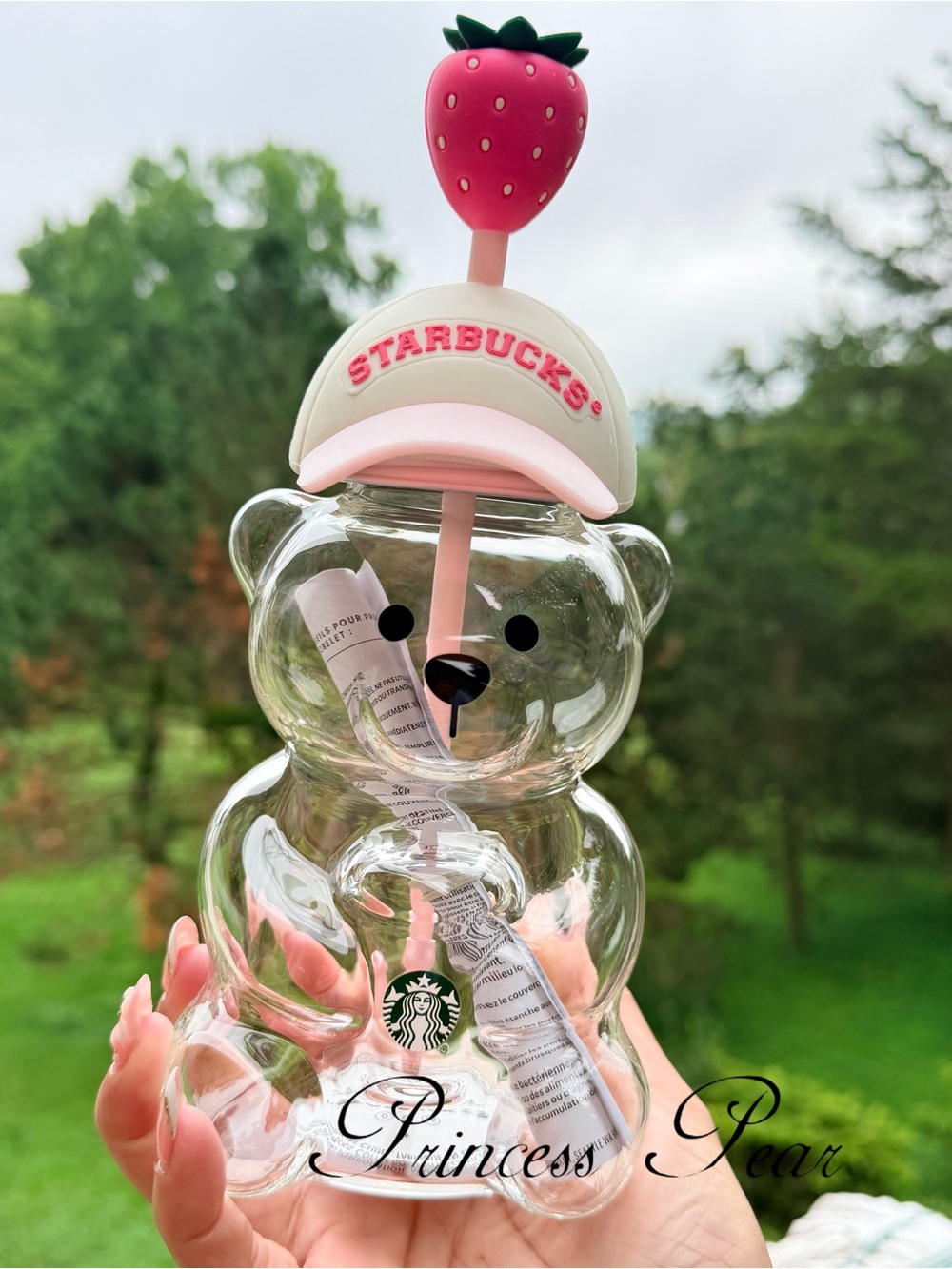 Starbucks 2026 Bearista glass Strawberry Collection